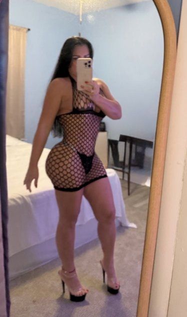 Lina from Colombia  2