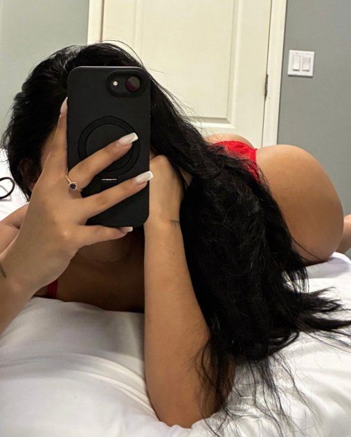 Alahia colombian sexy 3